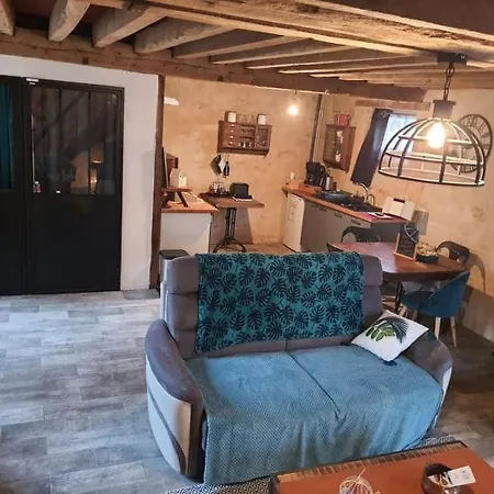 Guest house Du Moulin De Barutel: Cozy Couple's Retreat With 4*